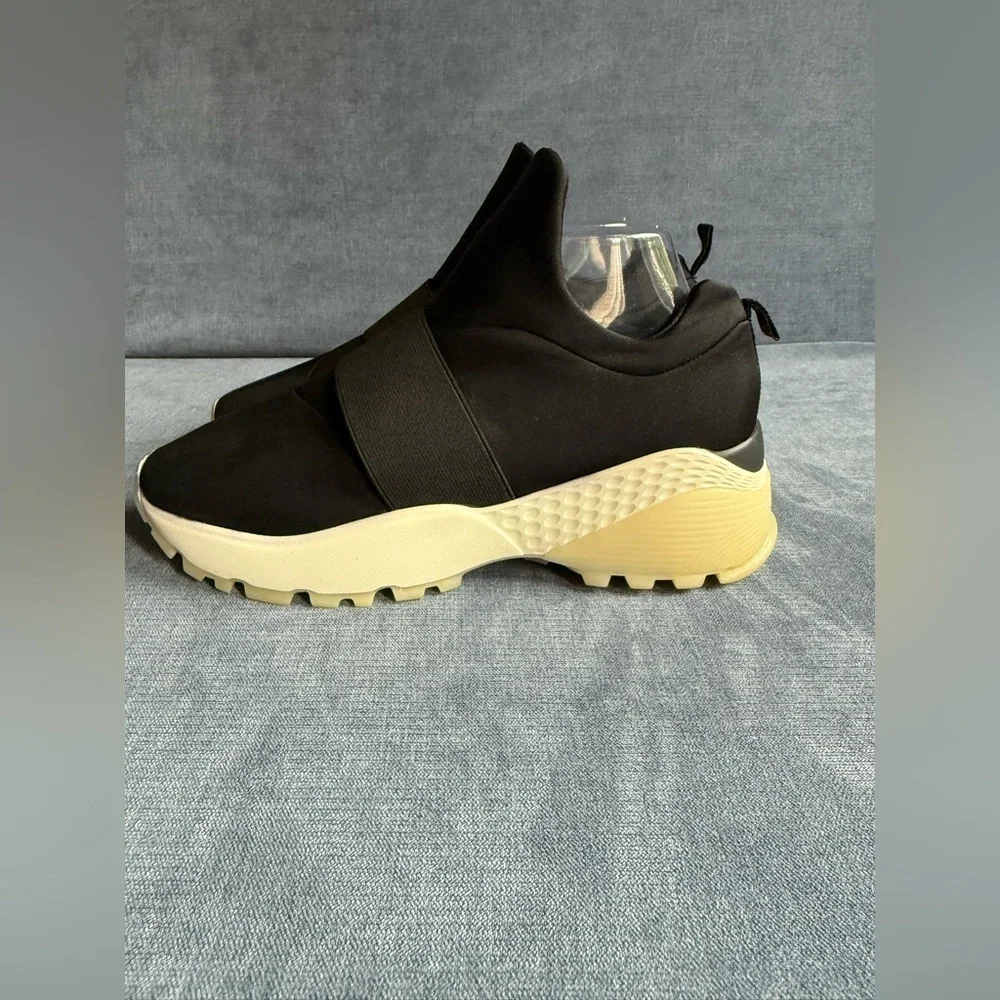 J/Slides Manic Sneaker Shoes Womens SZ 9 Slip On Black Chunky Mid Top Minimalist